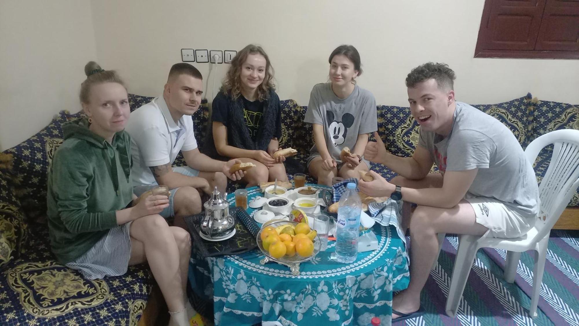Chambre Chez L'Habitant Avec Famille Агадир Екстериор снимка